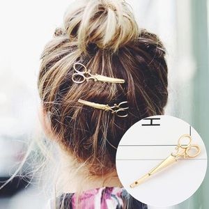Scissor design hair clip